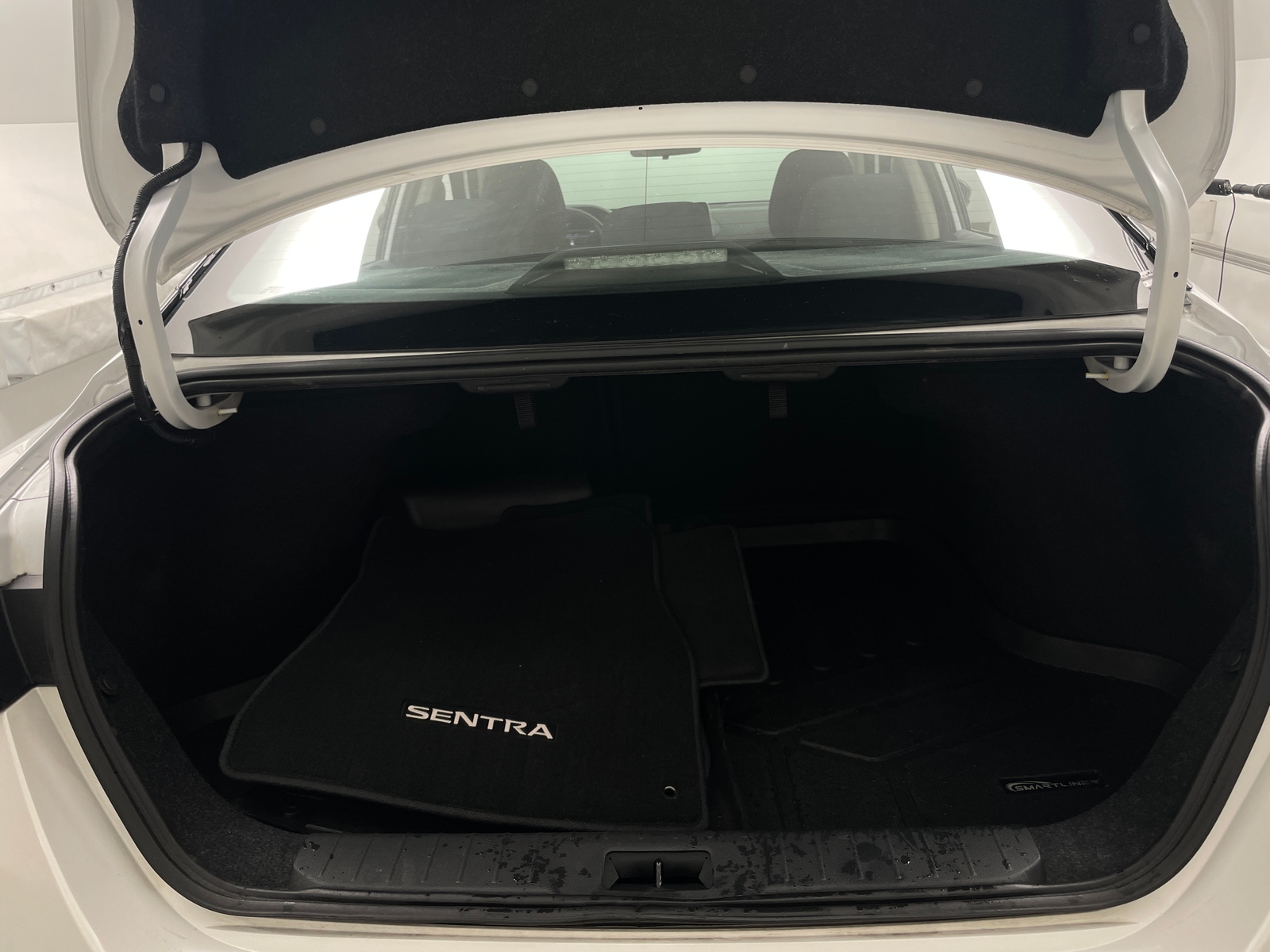 Thumbnail: 2022 Nissan Sentra - 7