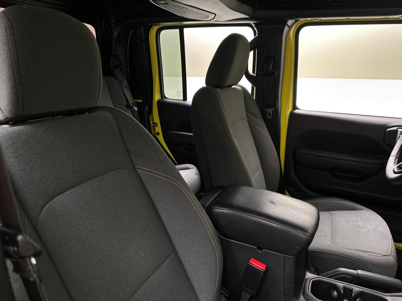 Thumbnail: 2024 Jeep Gladiator - 2