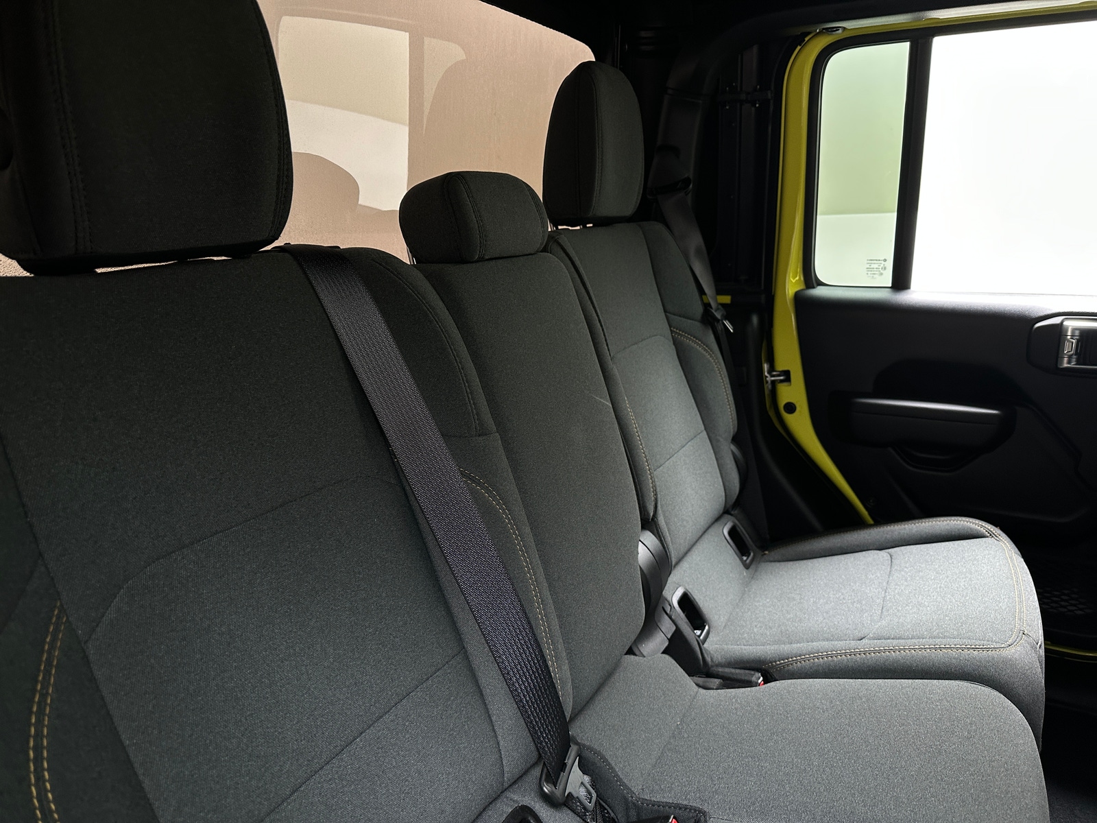 Thumbnail: 2024 Jeep Gladiator - 6