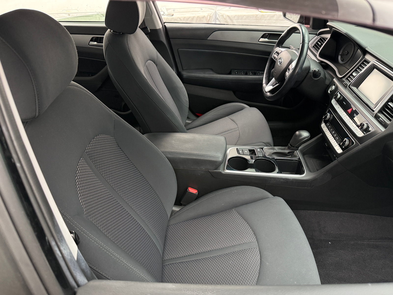 Thumbnail: 2019 Hyundai Sonata - 2