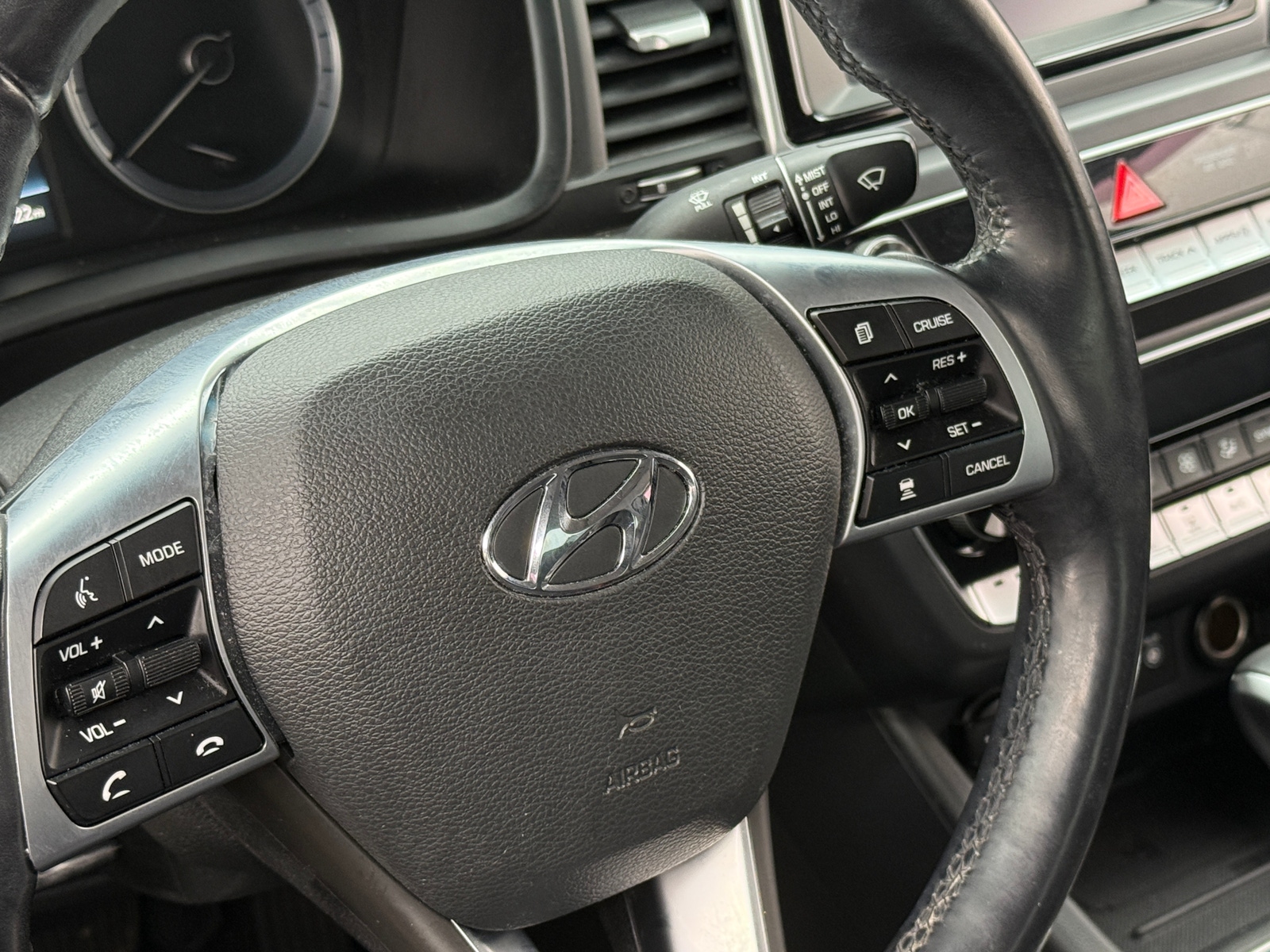 Thumbnail: 2019 Hyundai Sonata - 5