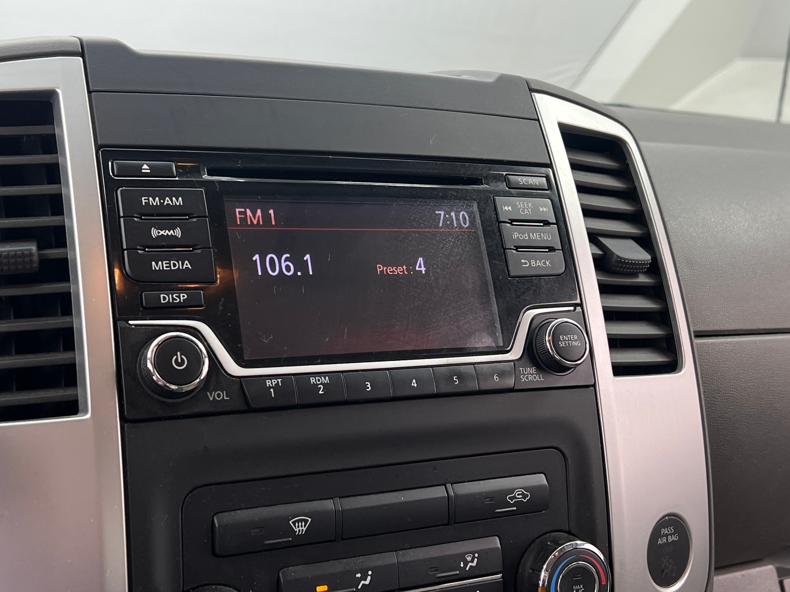Thumbnail: 2018 Nissan Frontier - 4