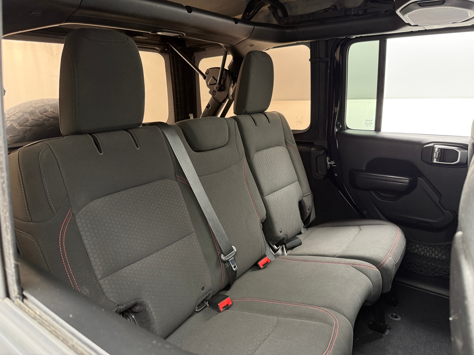 Thumbnail: 2018 Jeep Wrangler - 6