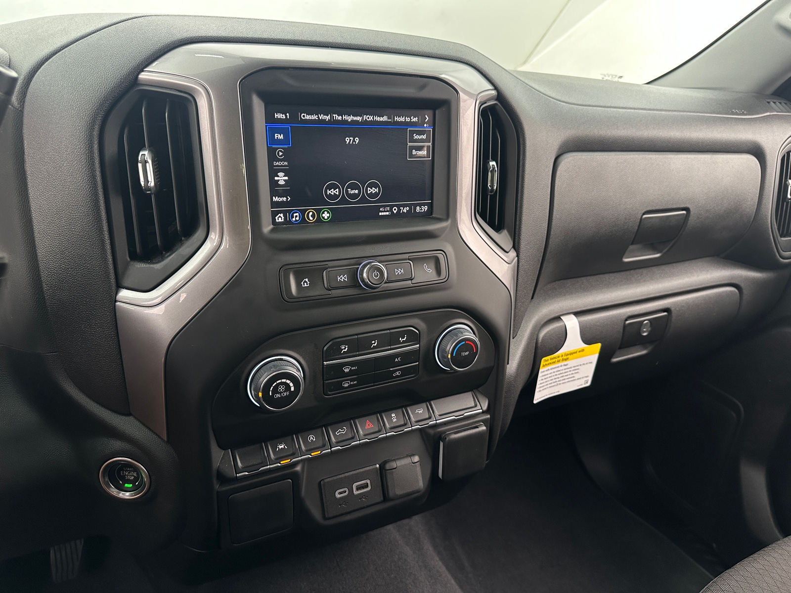 Thumbnail: 2024 Chevrolet Silverado 1500 - 4