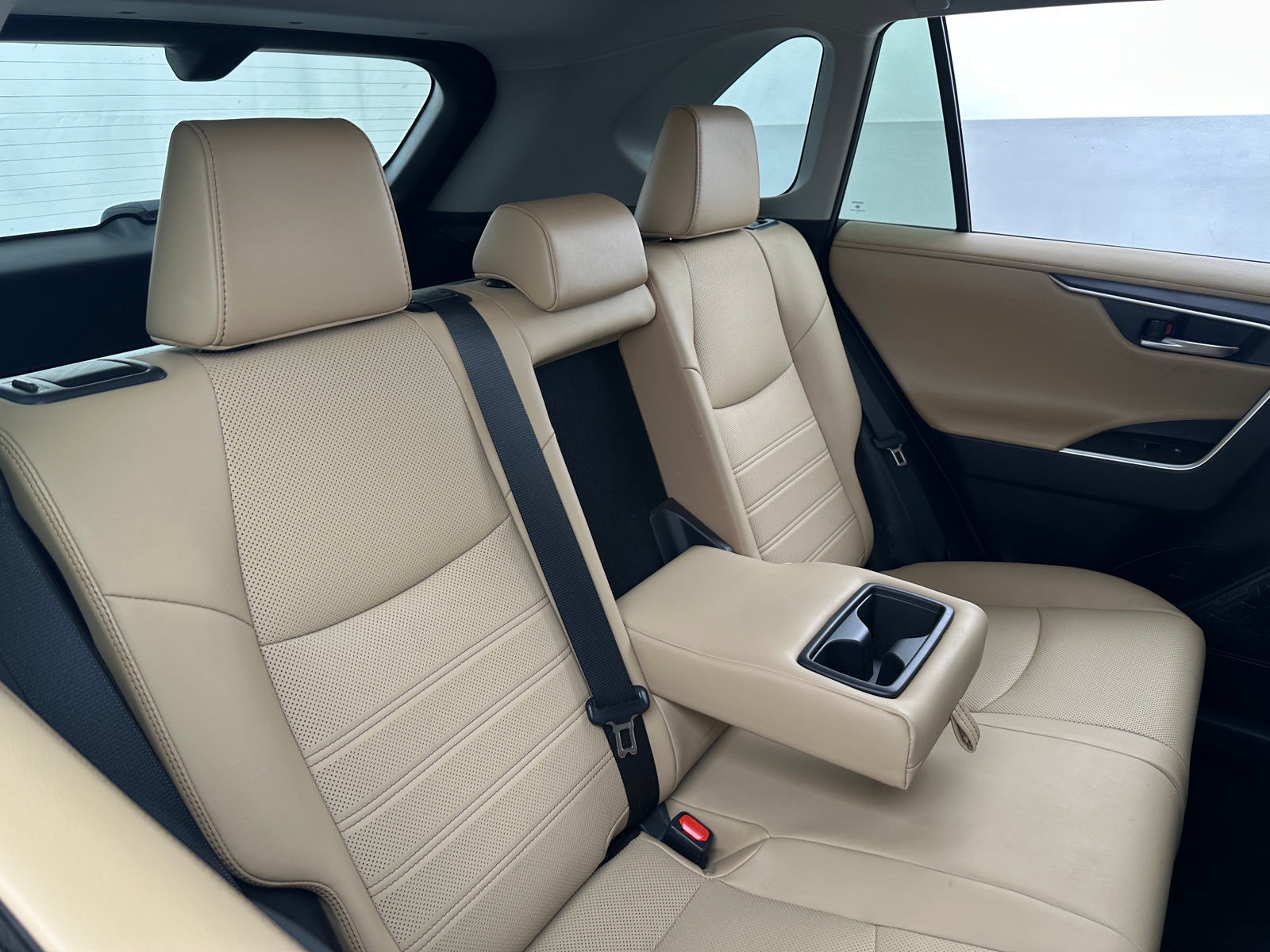 Thumbnail: 2019 Toyota RAV4 - 5