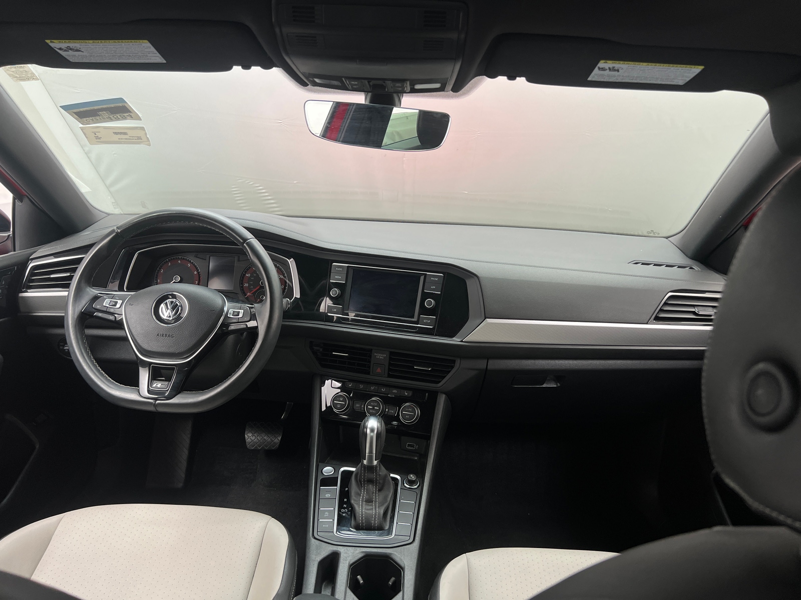 Thumbnail: 2019 Volkswagen Jetta - 2