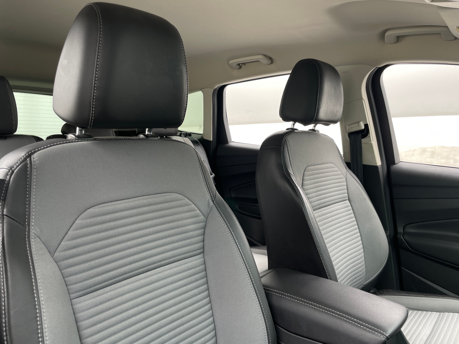 Thumbnail: 2017 Ford Escape - 2