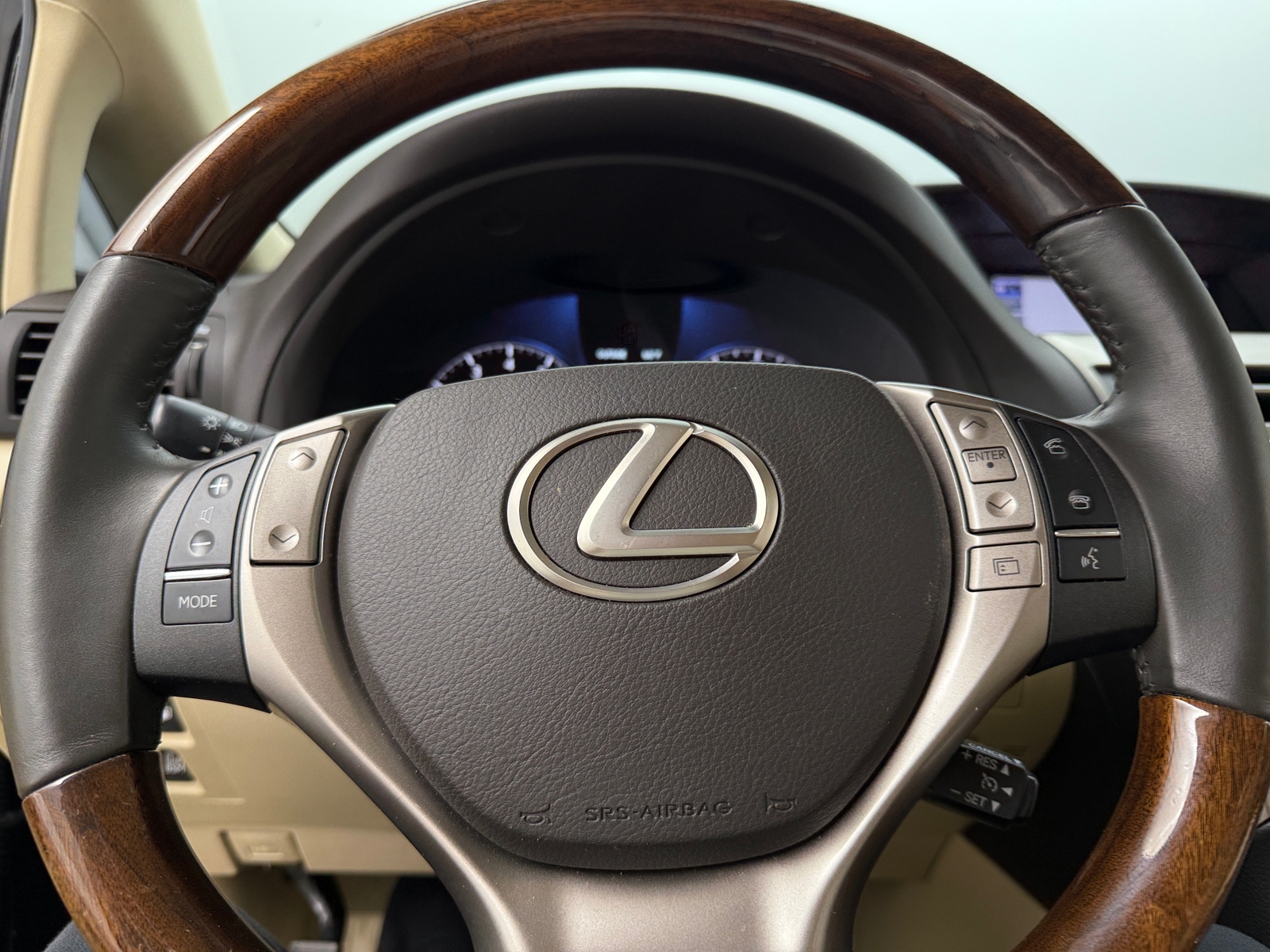 Thumbnail: 2013 Lexus RX - 5