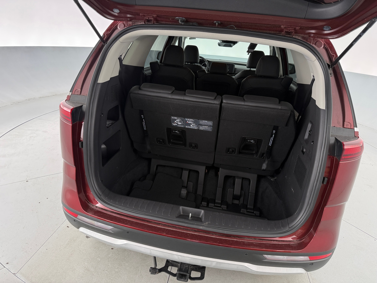 Thumbnail: 2022 Kia Carnival - 7