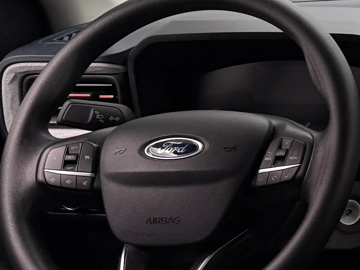 Thumbnail: 2022 Ford Maverick - 5
