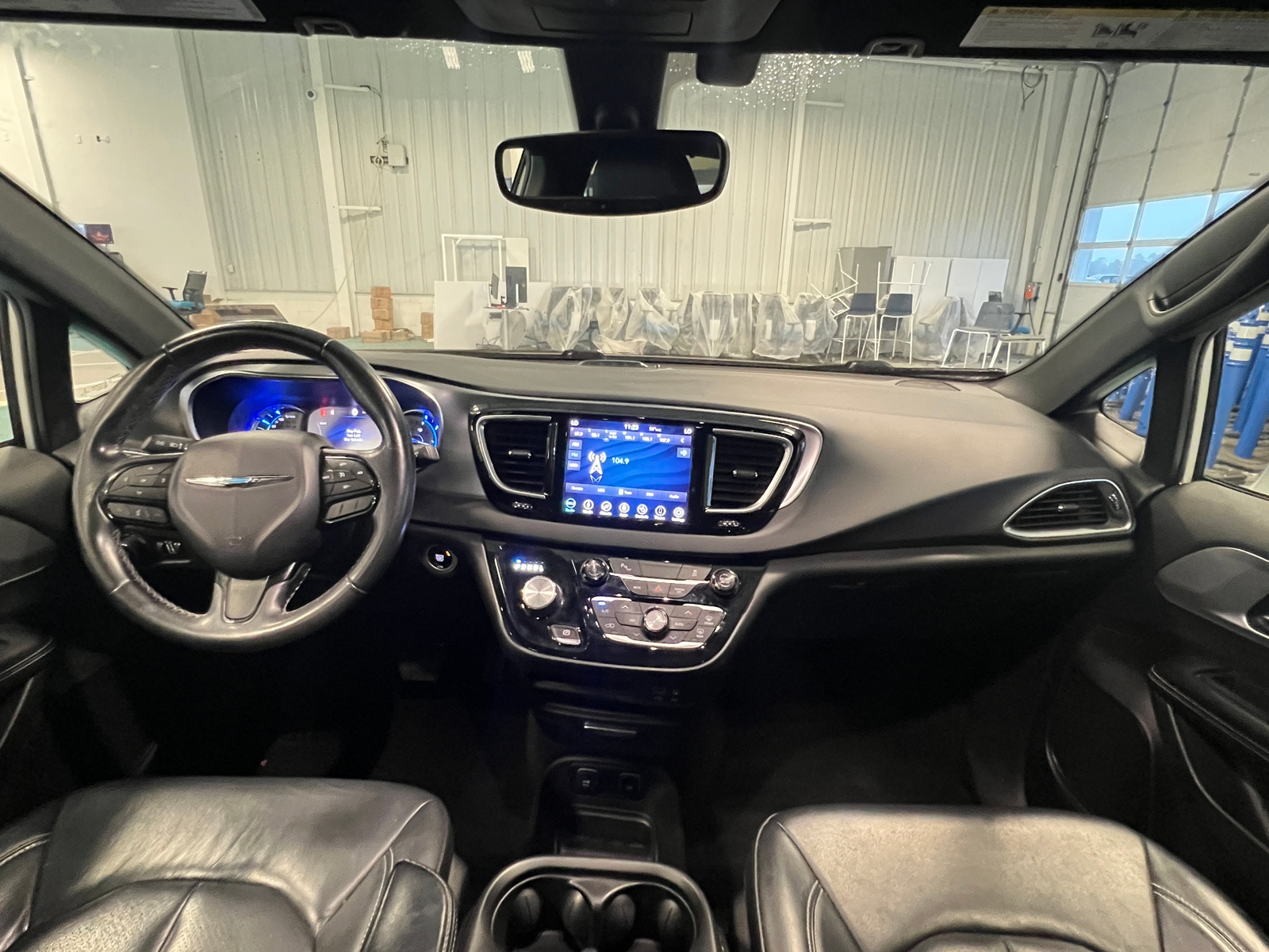 Thumbnail: 2019 Chrysler Pacifica - 2