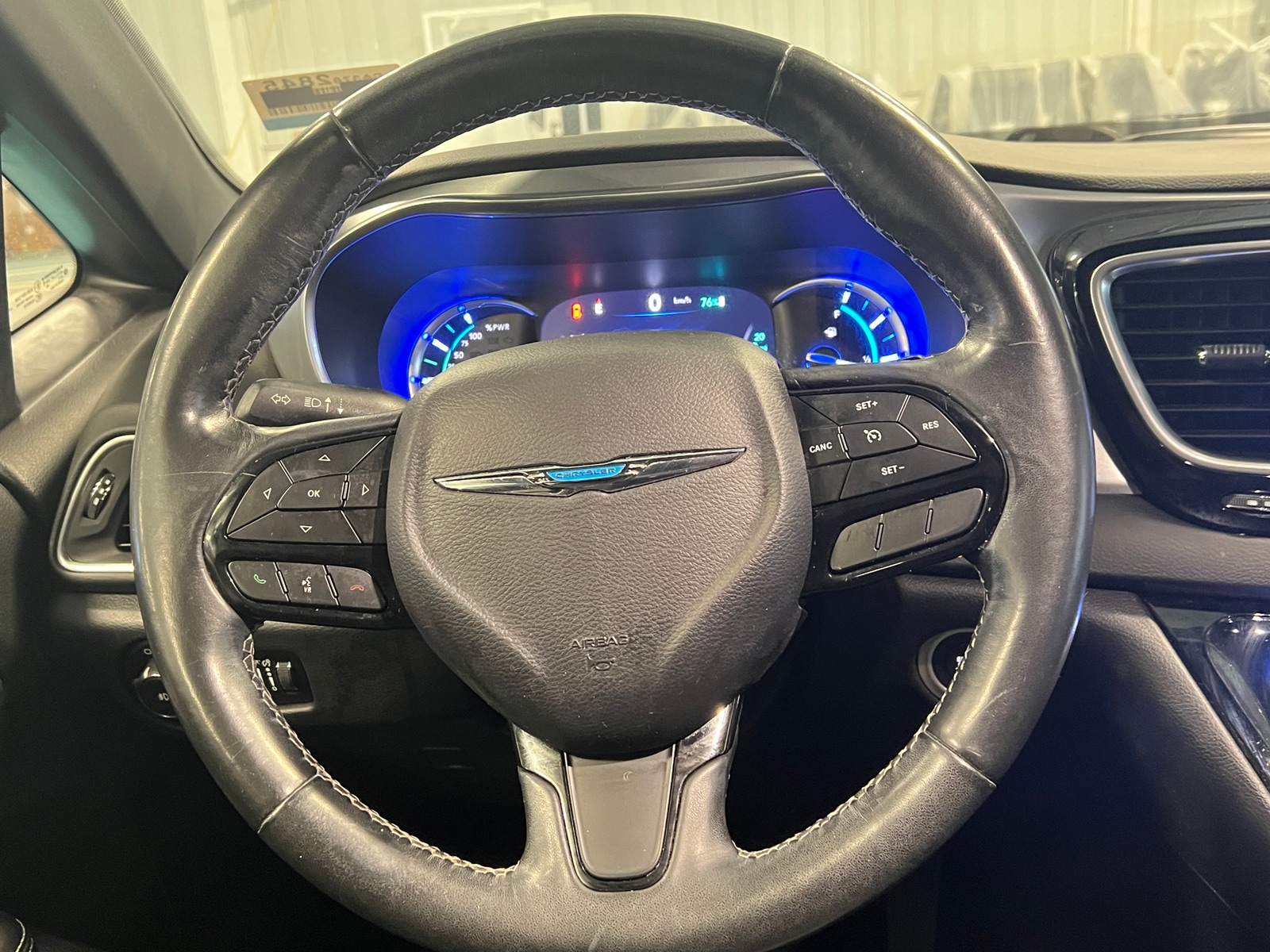 Thumbnail: 2019 Chrysler Pacifica - 4