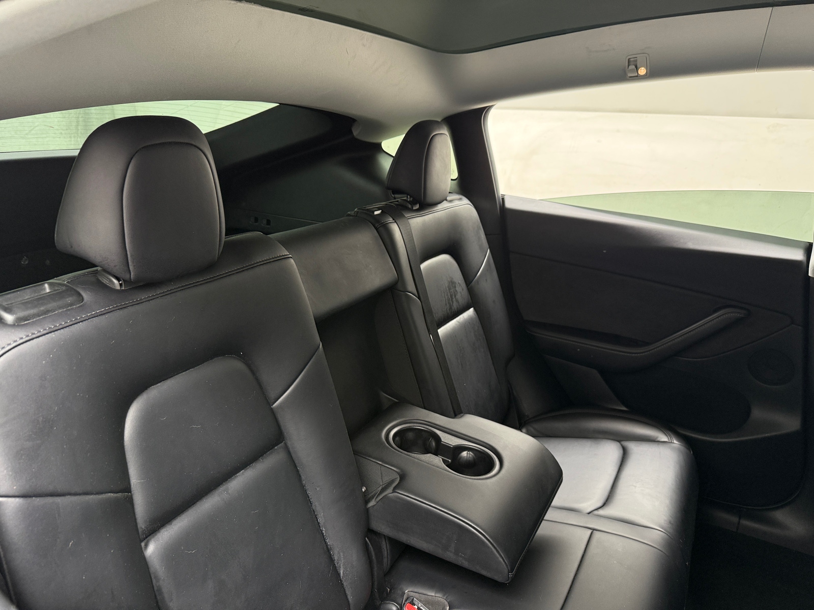 Thumbnail: 2021 Tesla Model Y - 4