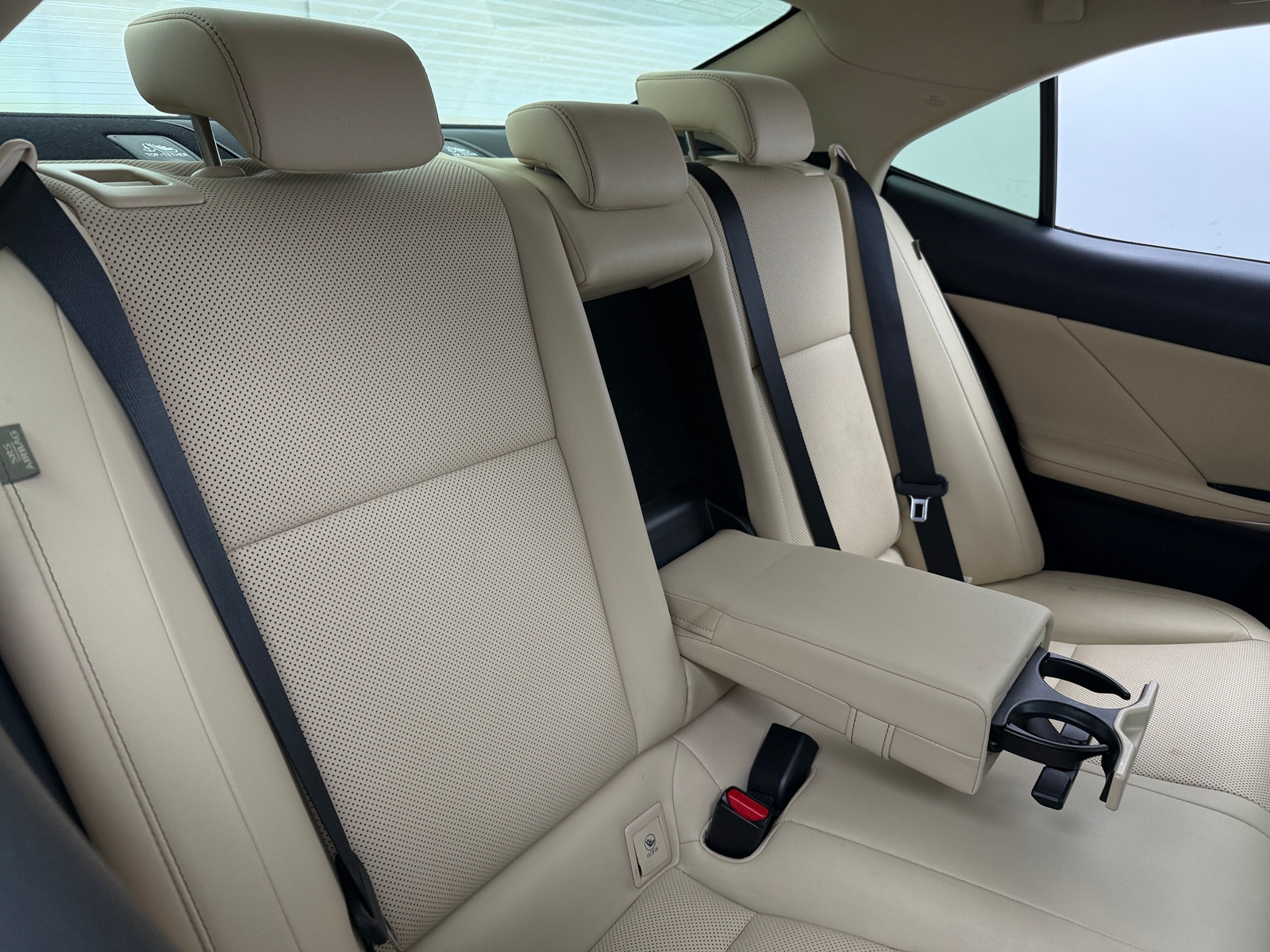Thumbnail: 2015 Lexus IS - 5