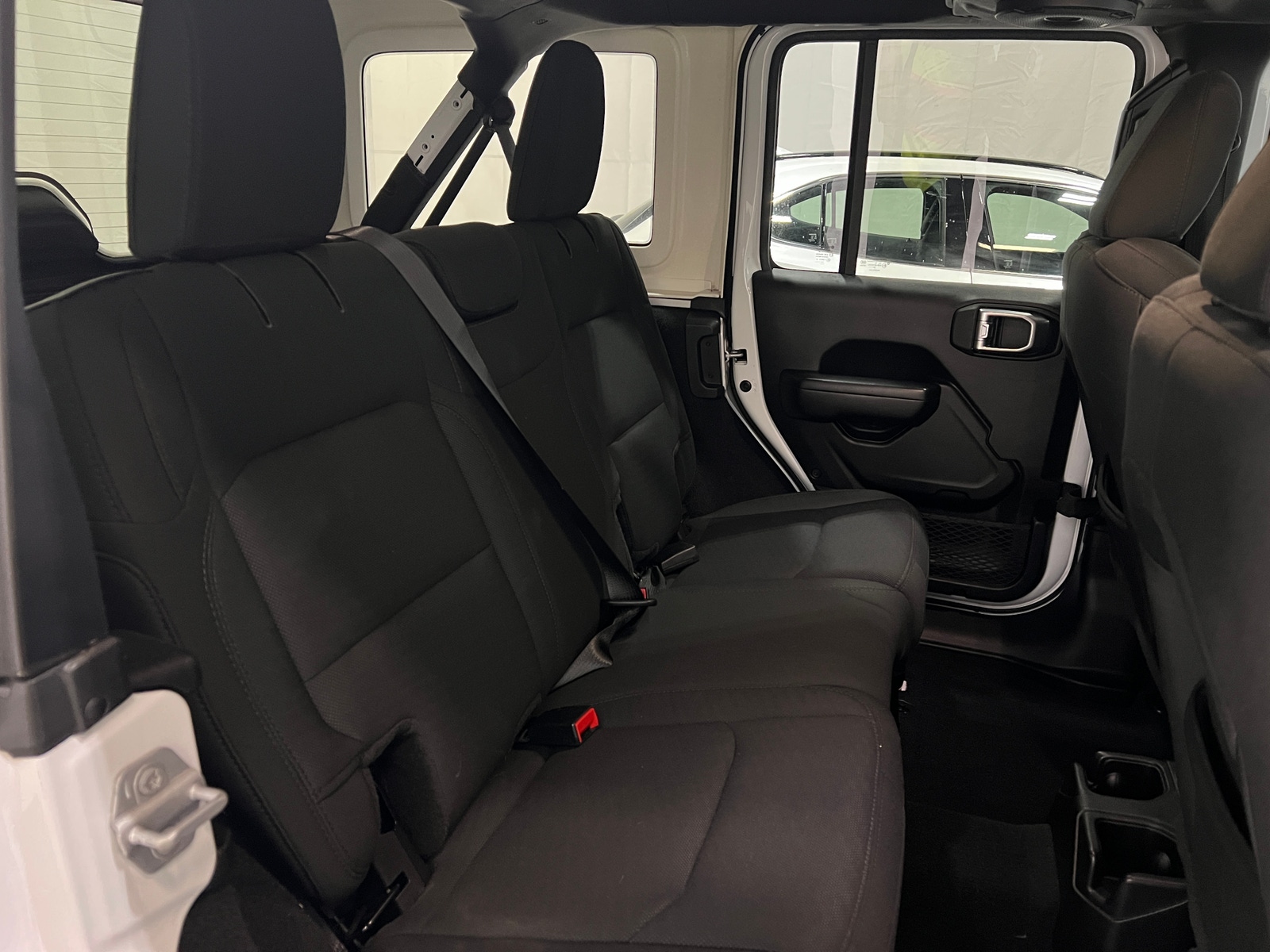 Thumbnail: 2020 Jeep Wrangler - 6