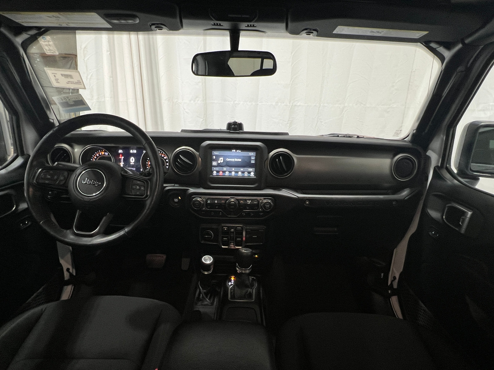 Thumbnail: 2020 Jeep Wrangler - 3