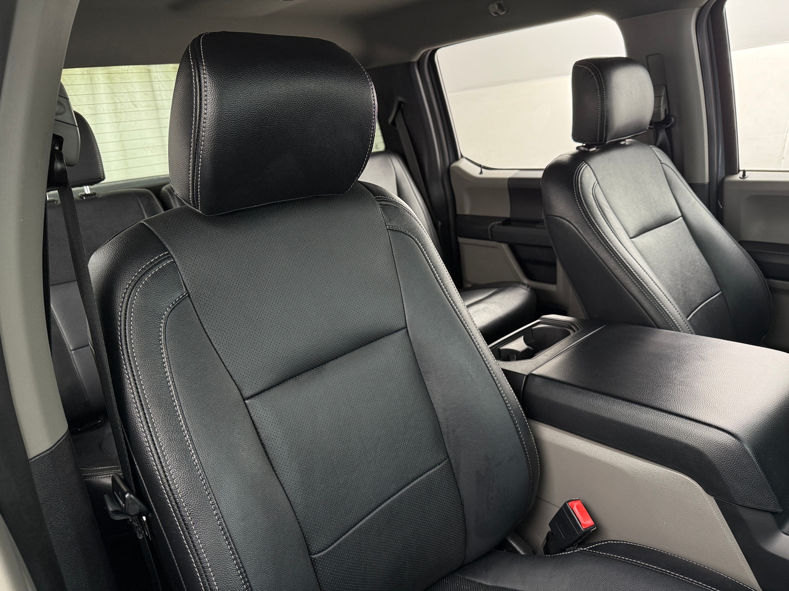 Thumbnail: 2019 Ford Econoline - 2