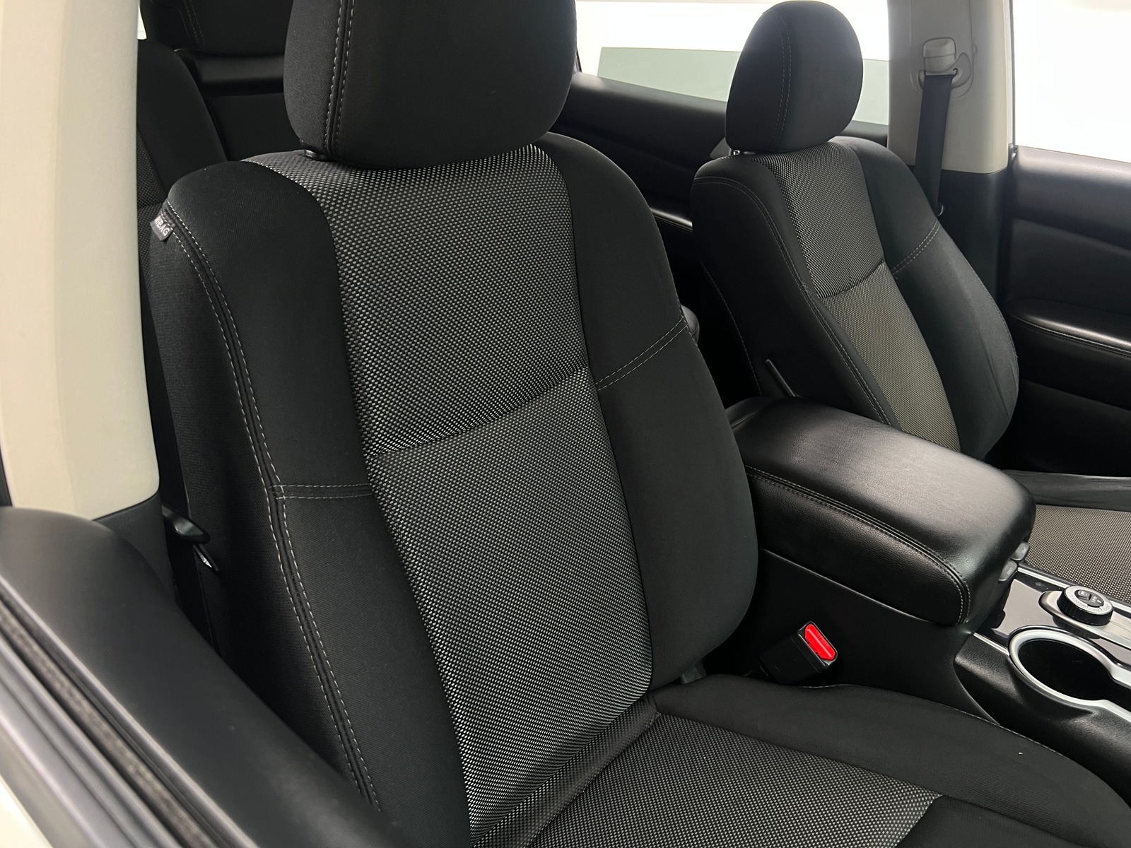 Thumbnail: 2019 Nissan Pathfinder - 2