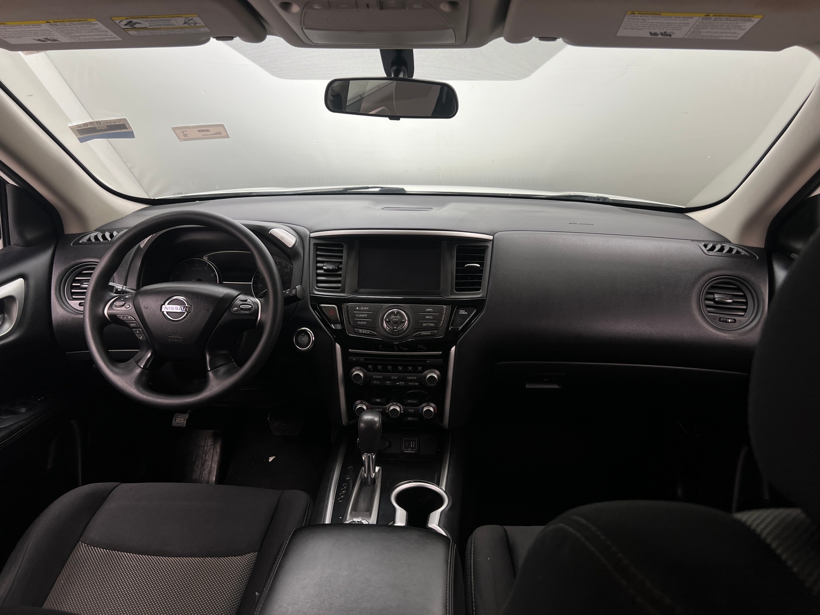 Thumbnail: 2019 Nissan Pathfinder - 3