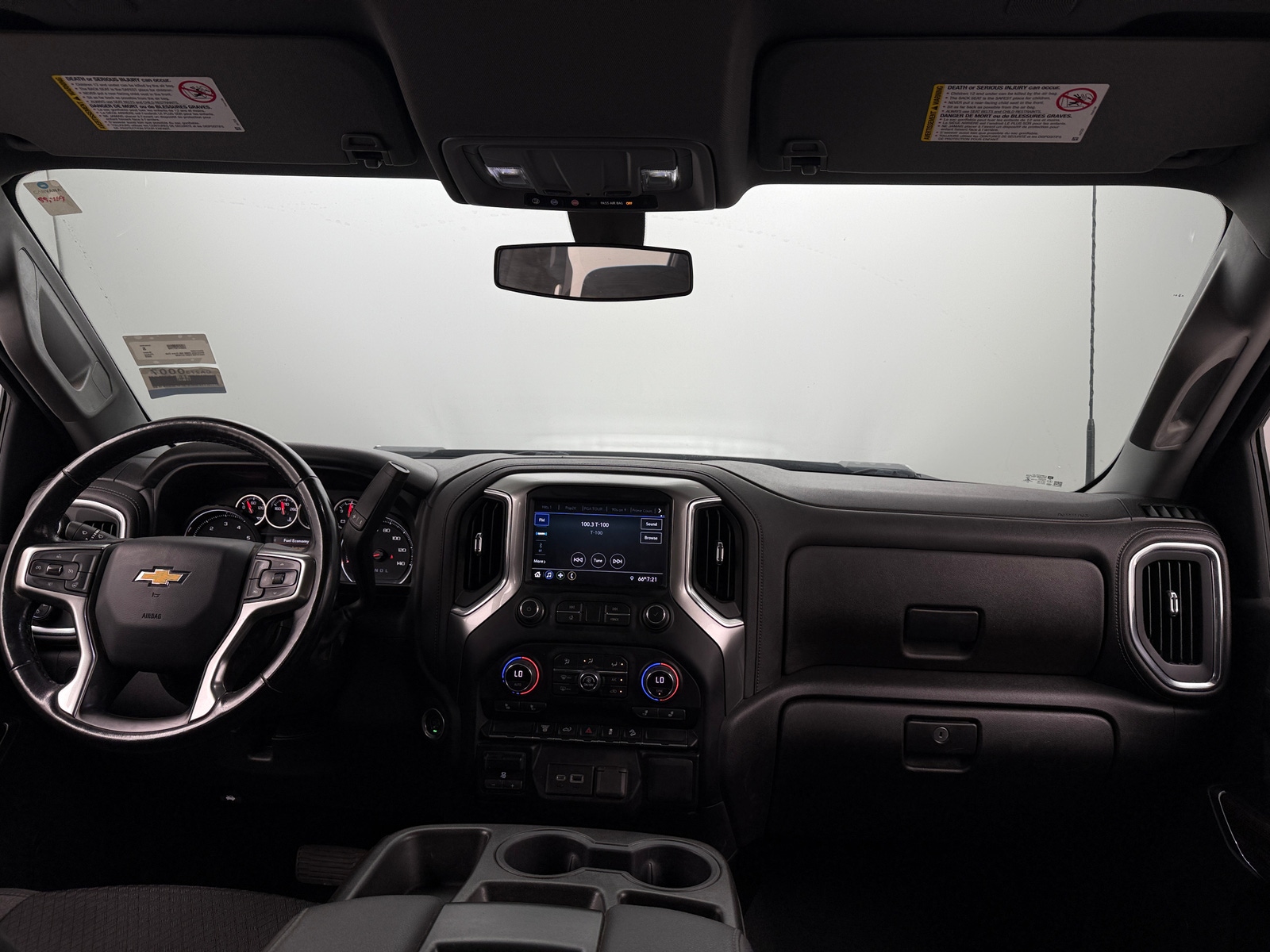 Thumbnail: 2022 Chevrolet Silverado 2500 - 3