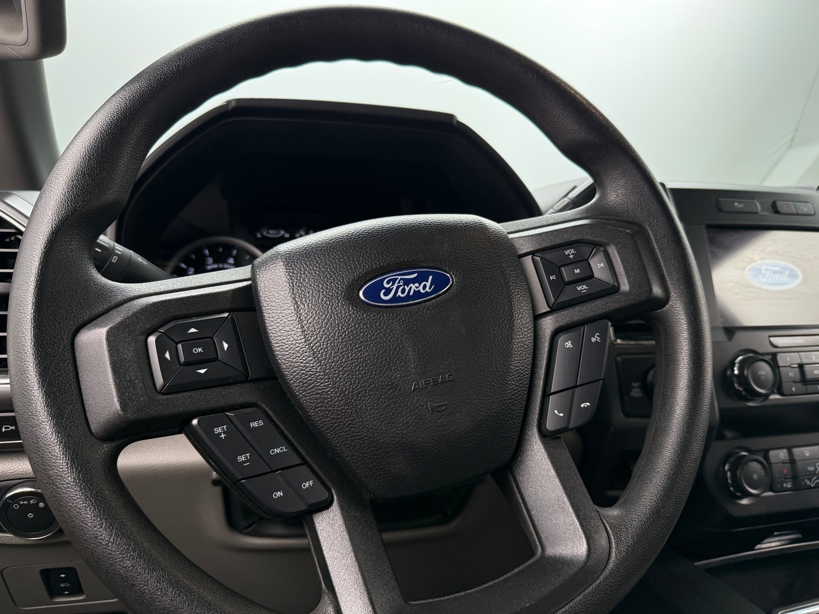 Thumbnail: 2021 Ford Econoline - 5