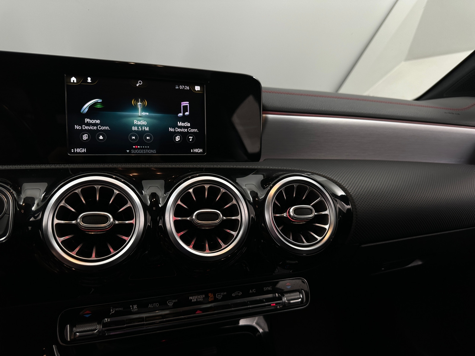 Thumbnail: 2020 Mercedes-Benz CLA - 2