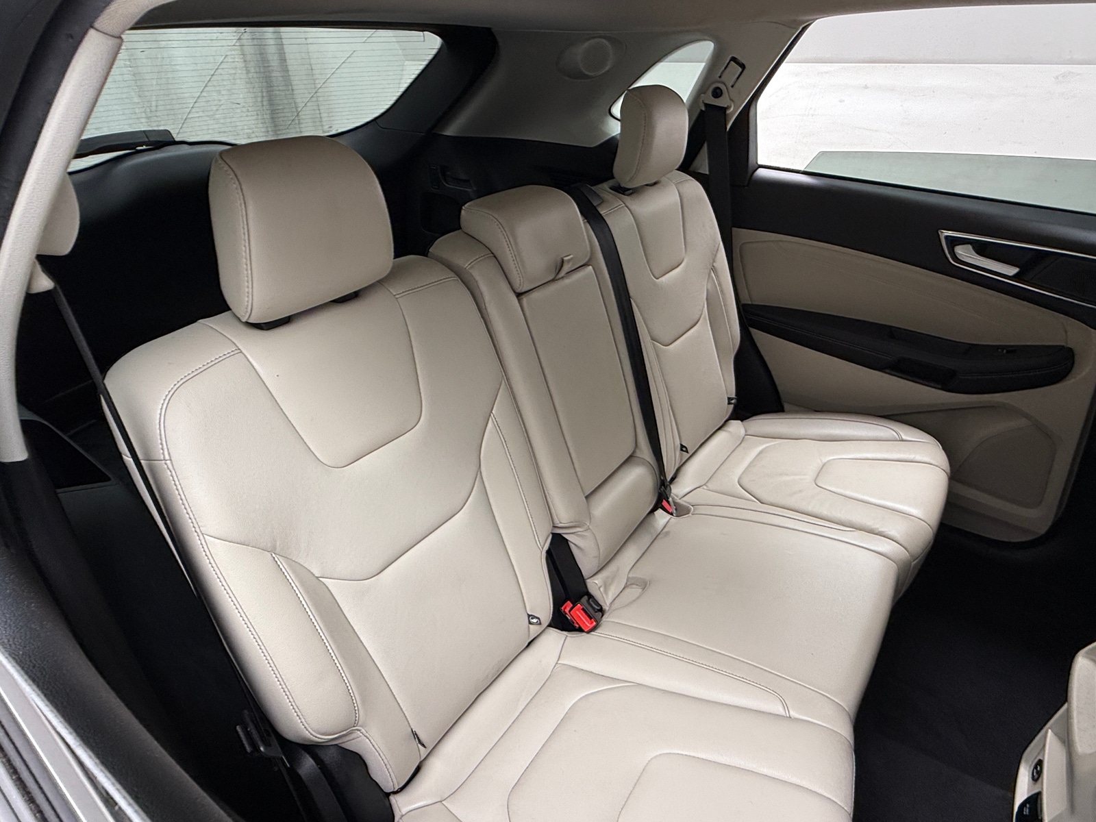 Thumbnail: 2021 Ford Edge - 5