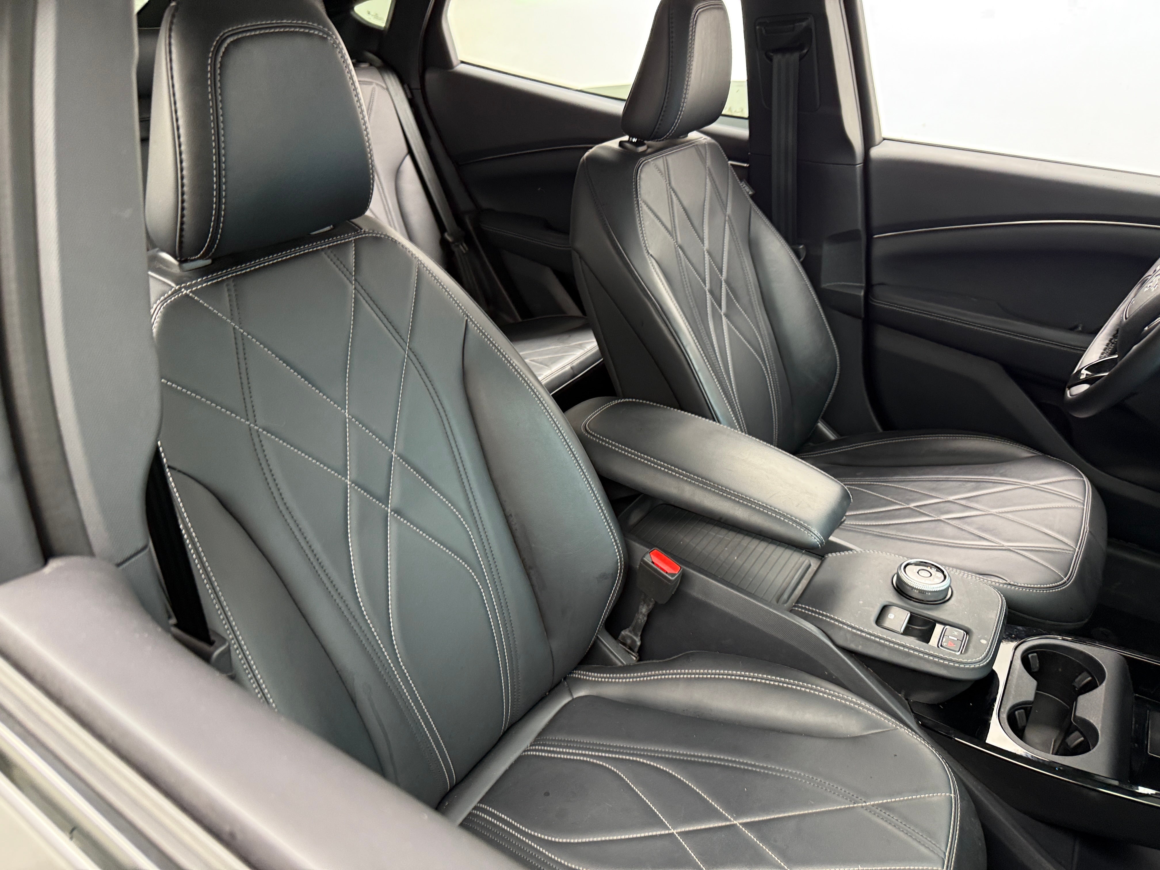 2022 Ford Mustang Mach-E