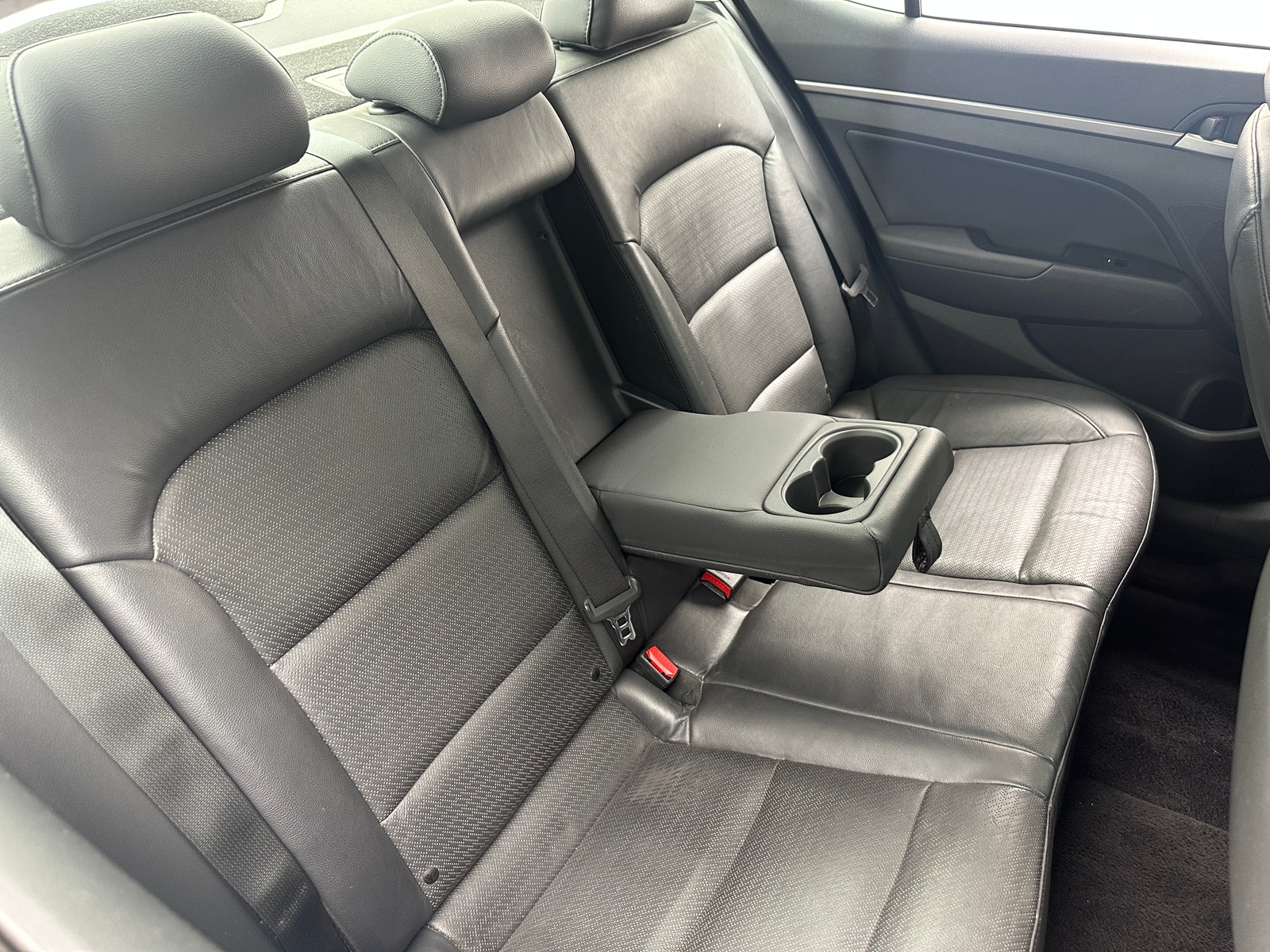 Thumbnail: 2019 Hyundai Elantra - 5
