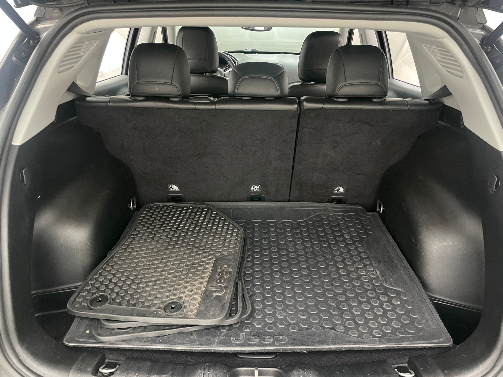 Thumbnail: 2019 Jeep Compass - 7
