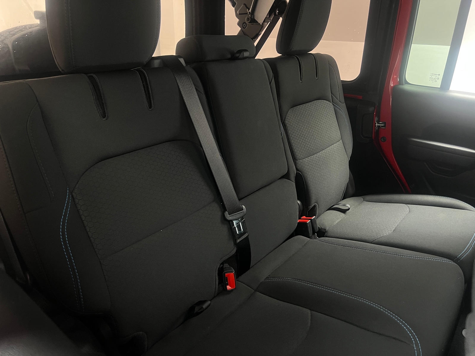 Thumbnail: 2022 Jeep Wrangler - 6