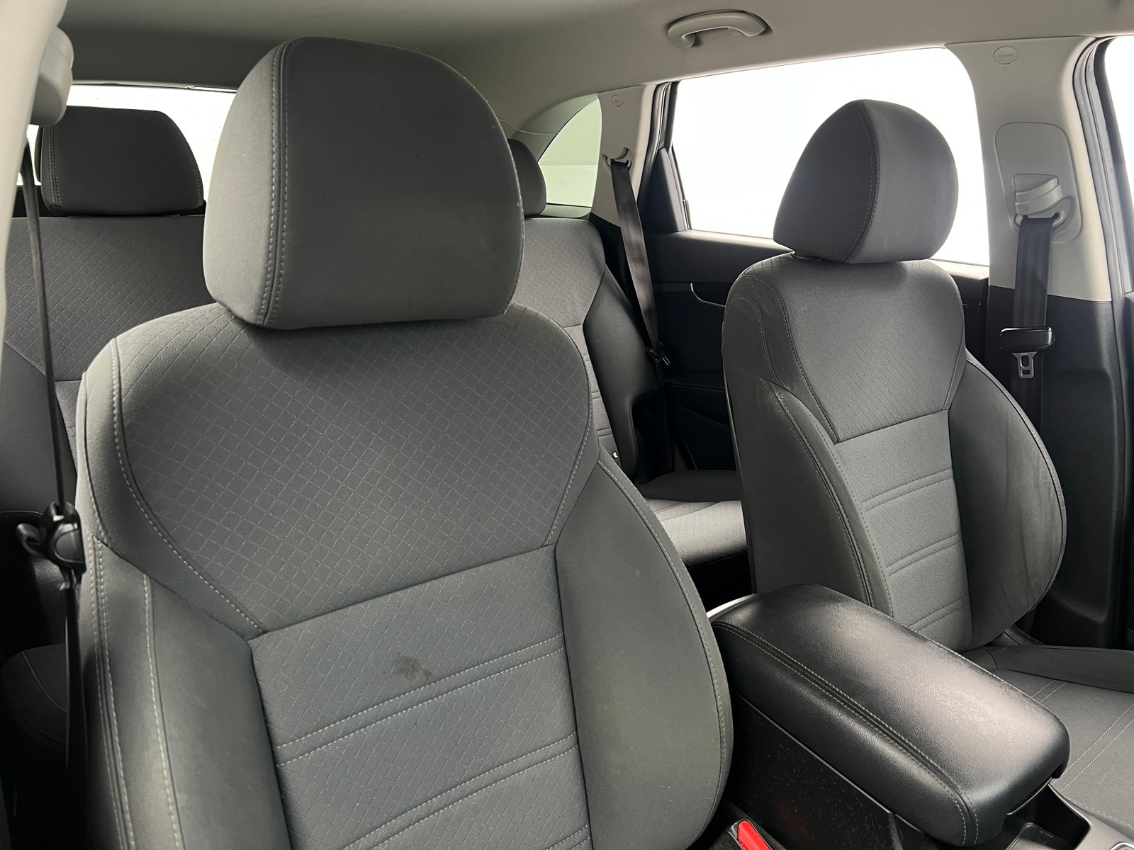Thumbnail: 2020 Kia Sorento - 2