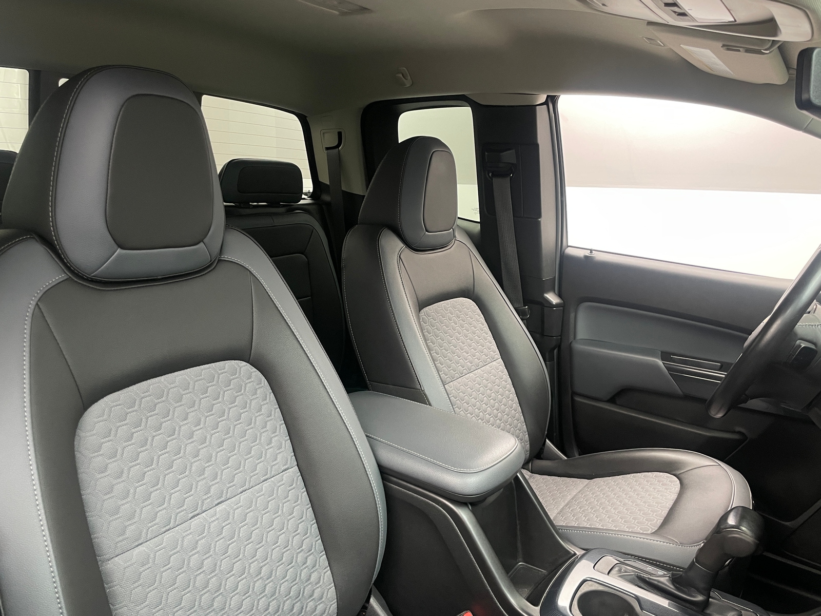 Thumbnail: 2018 Chevrolet Colorado - 2