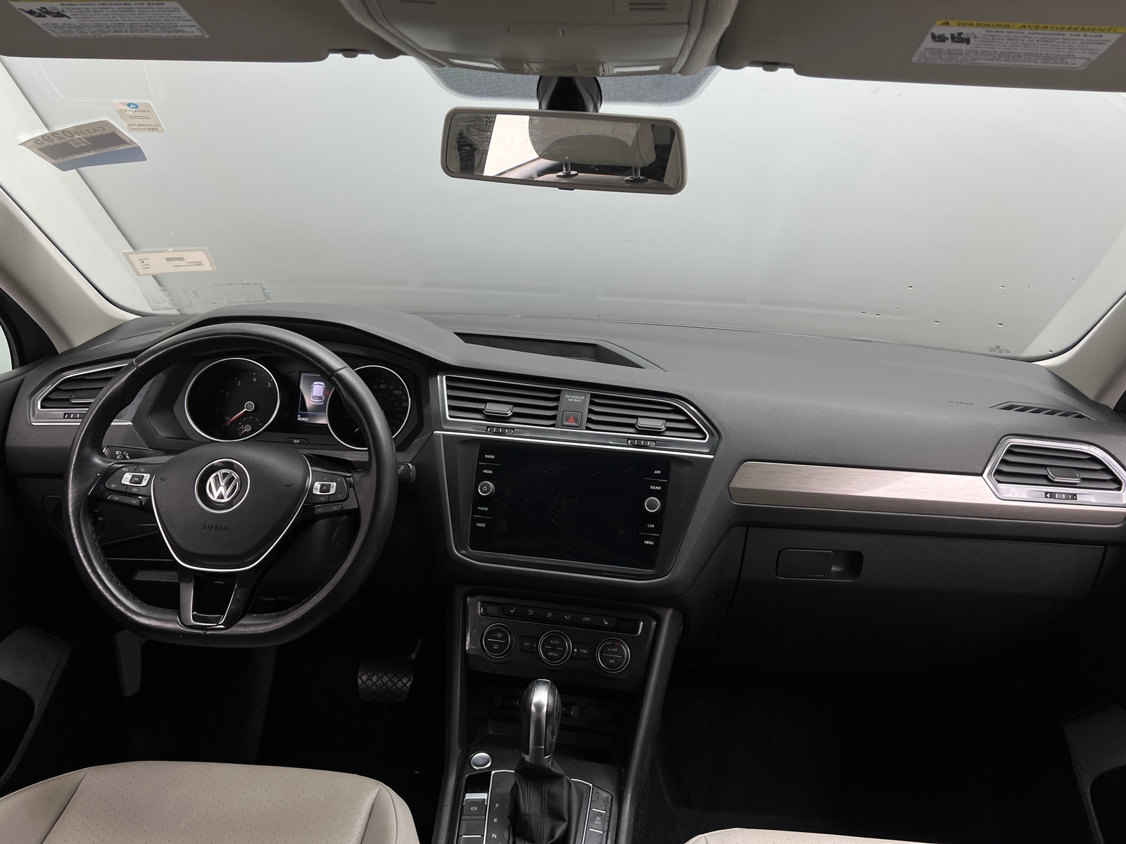 Thumbnail: 2019 Volkswagen Tiguan - 2