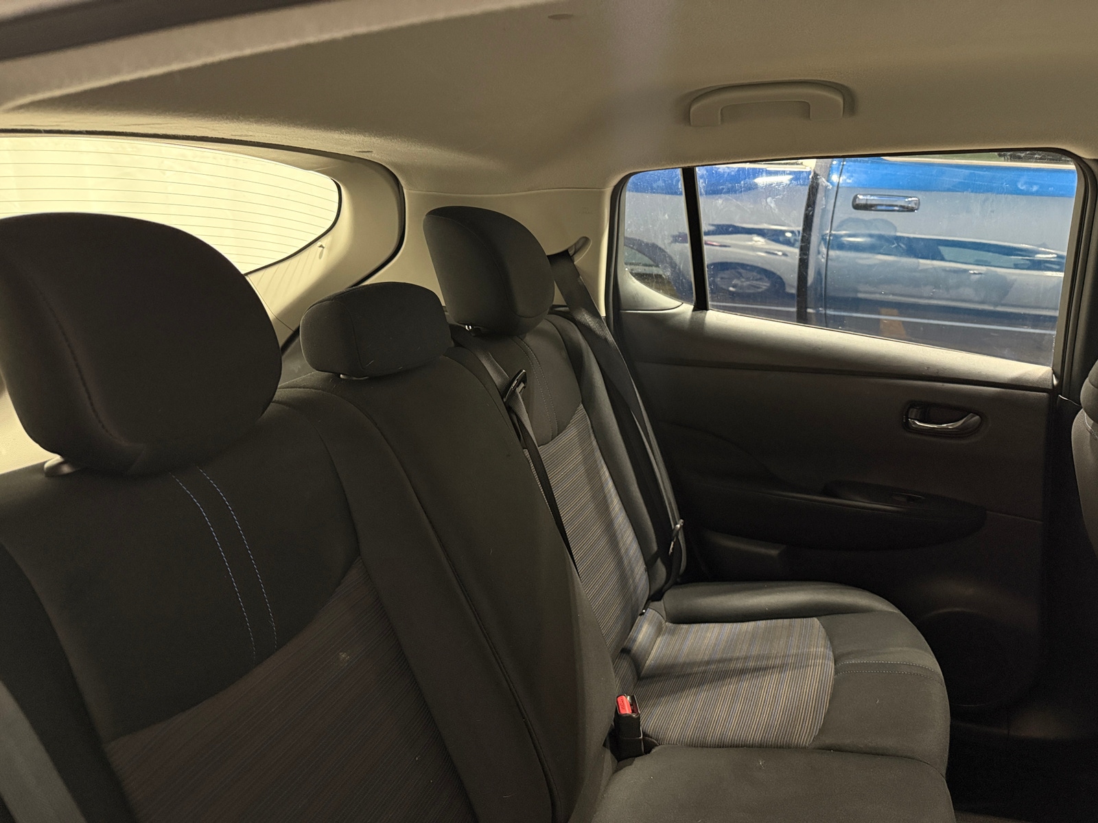 Thumbnail: 2022 Nissan Leaf - 6