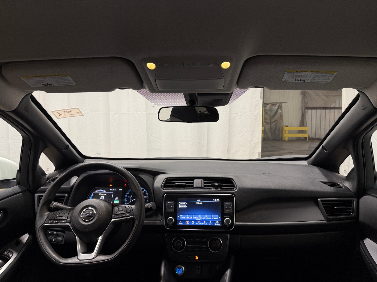 Thumbnail: 2022 Nissan Leaf - 3