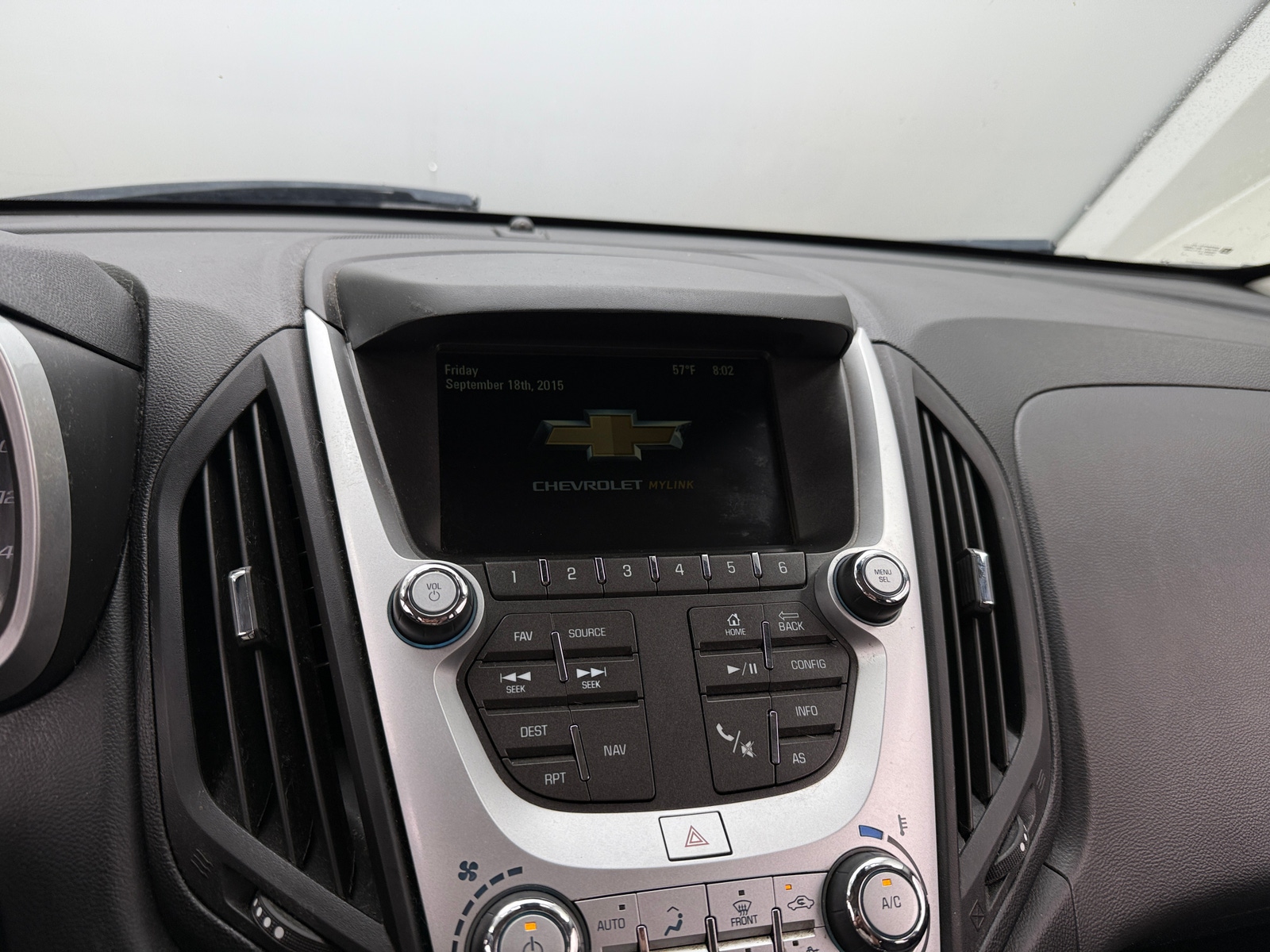 Thumbnail: 2017 Chevrolet Equinox - 4