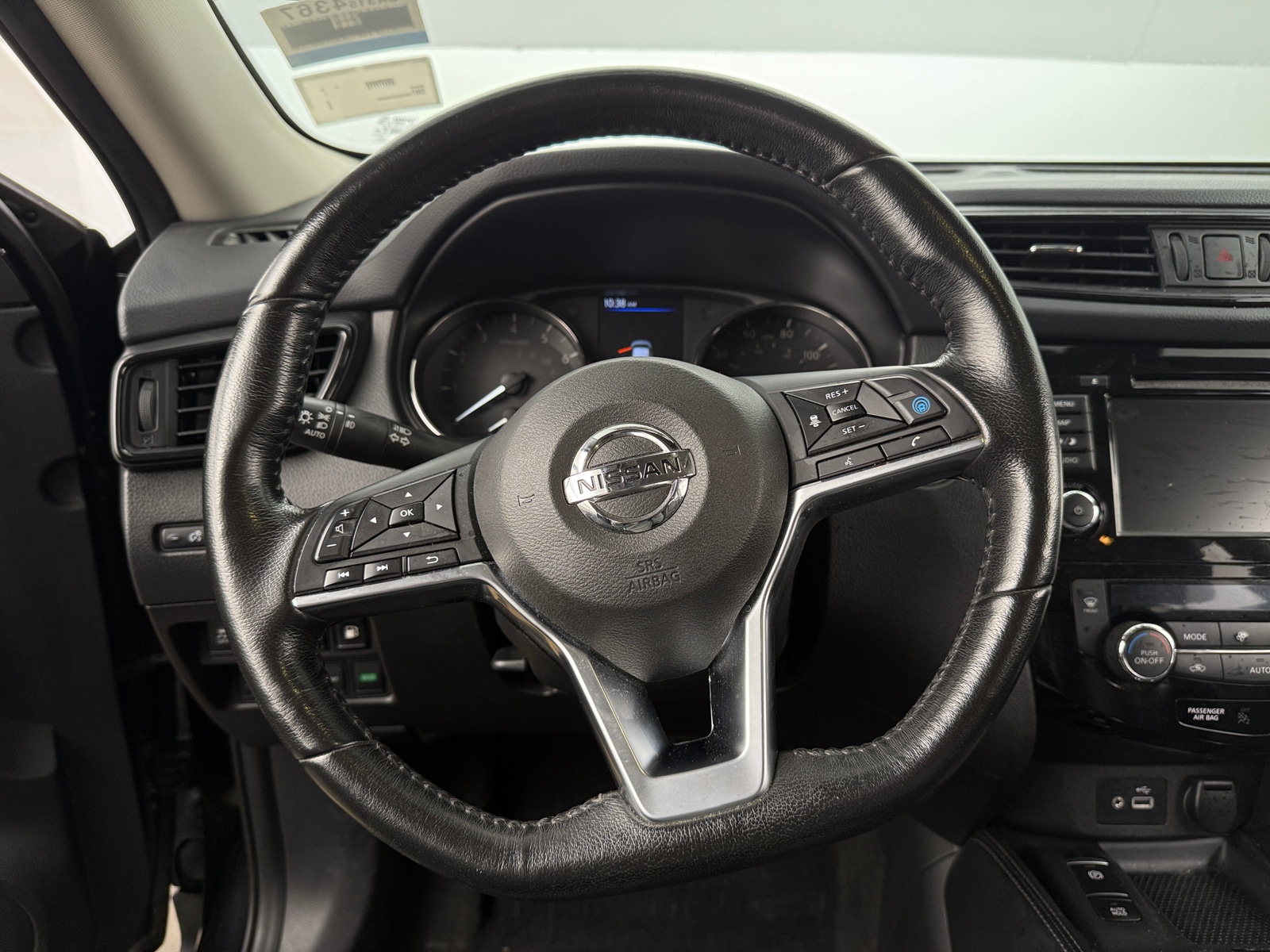 Thumbnail: 2018 Nissan Rogue - 4
