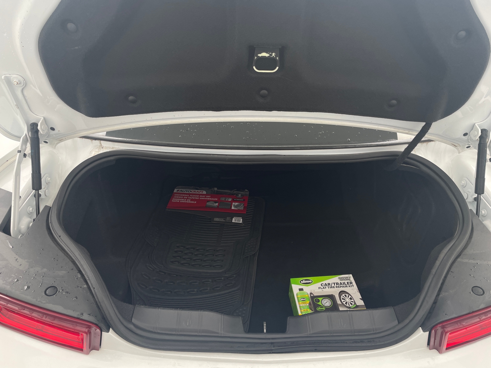 Thumbnail: 2018 Chevrolet Camaro - 5