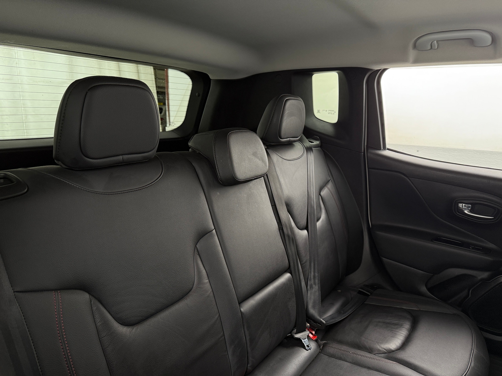 Thumbnail: 2022 Jeep Renegade - 5