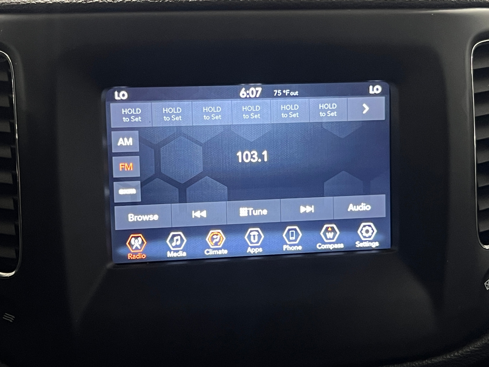Thumbnail: 2020 Jeep Compass - 4