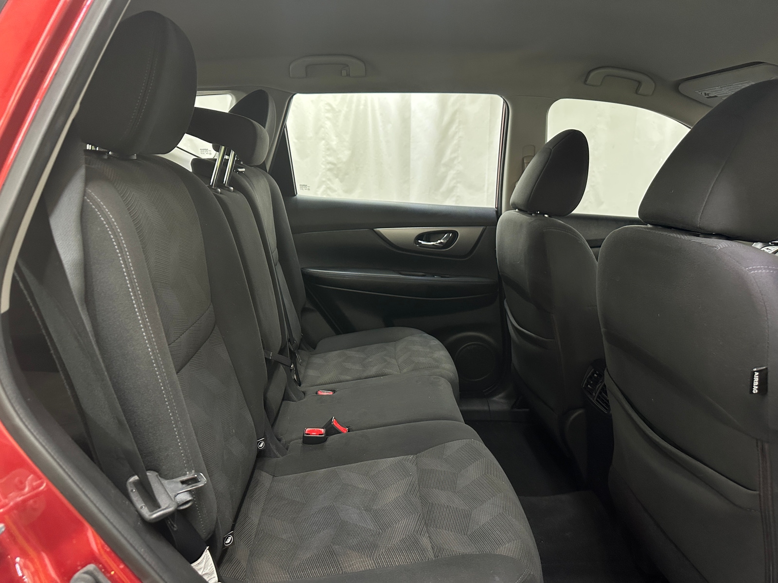 Thumbnail: 2016 Nissan Rogue - 6