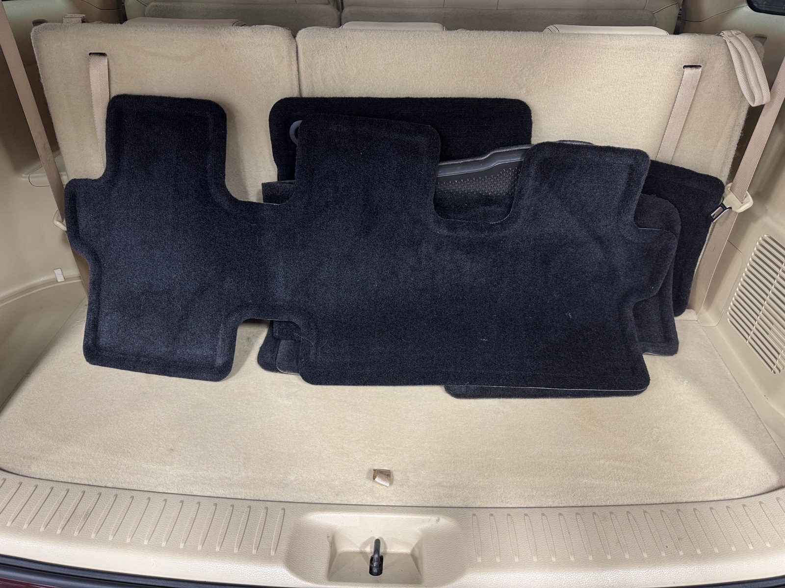 Thumbnail: 2015 Toyota Highlander - 6