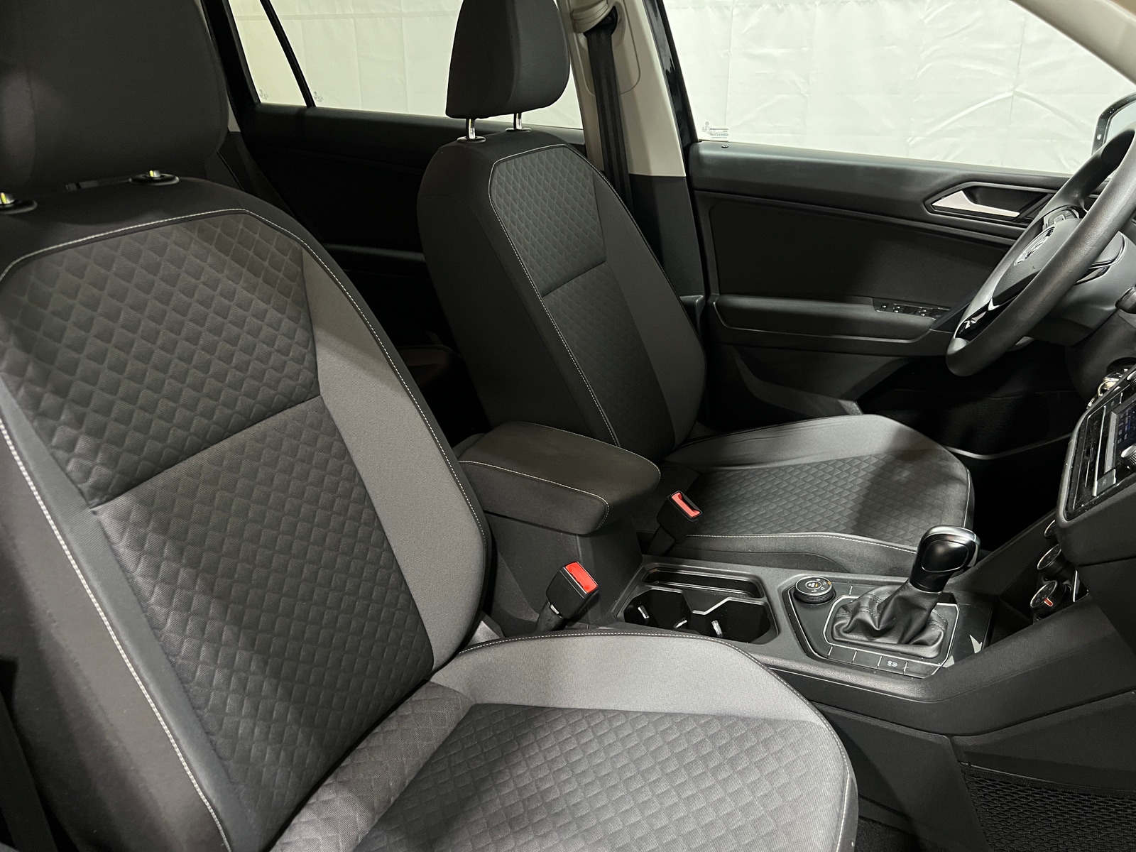 Thumbnail: 2021 Volkswagen Tiguan - 2