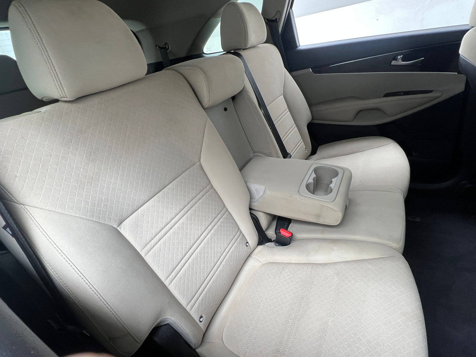 Thumbnail: 2019 Kia Sorento - 6