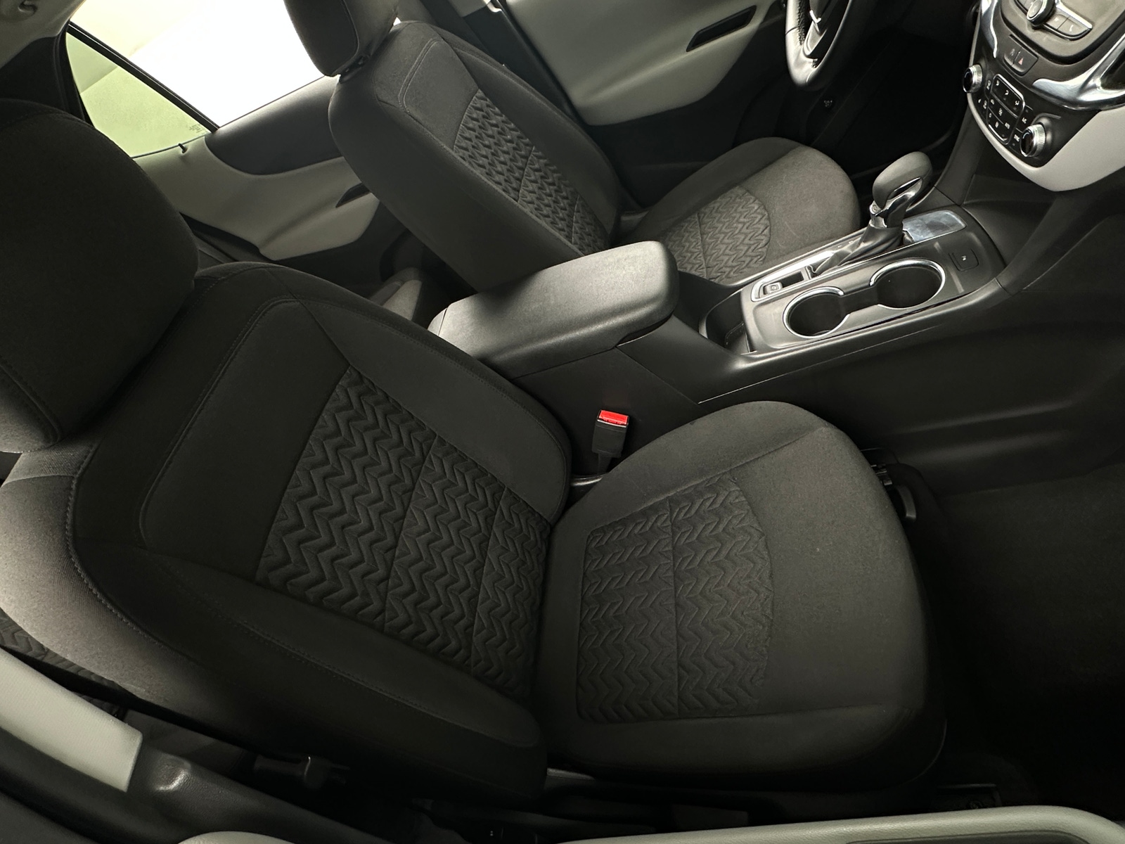 Thumbnail: 2024 Chevrolet Equinox - 2