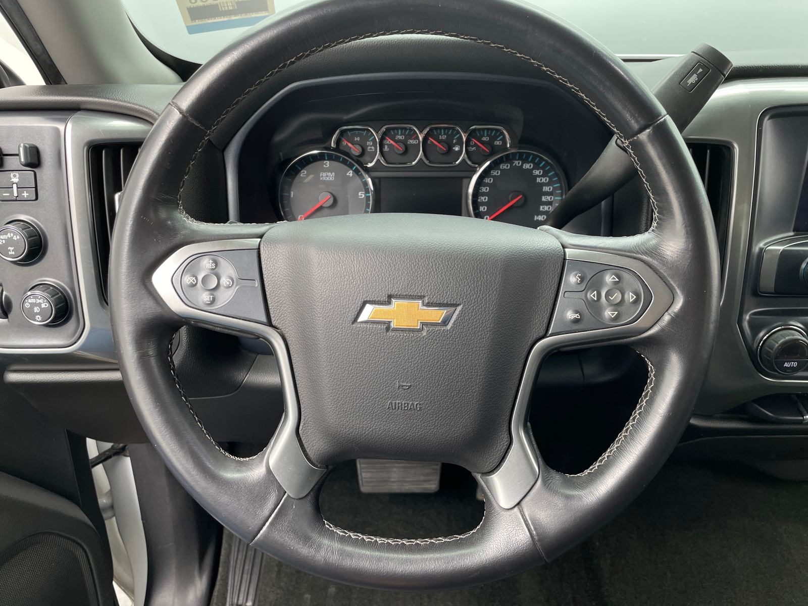 Thumbnail: 2018 Chevrolet Silverado 1500 - 5