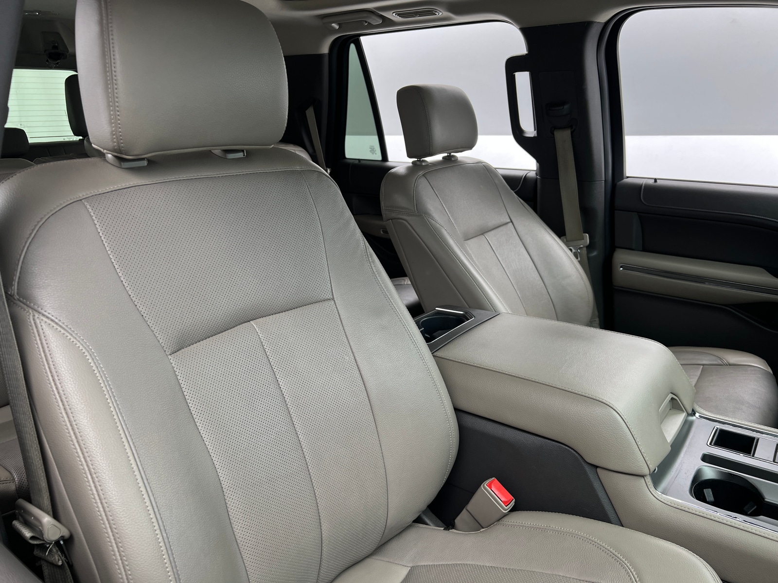 Thumbnail: 2018 Ford Expedition - 2