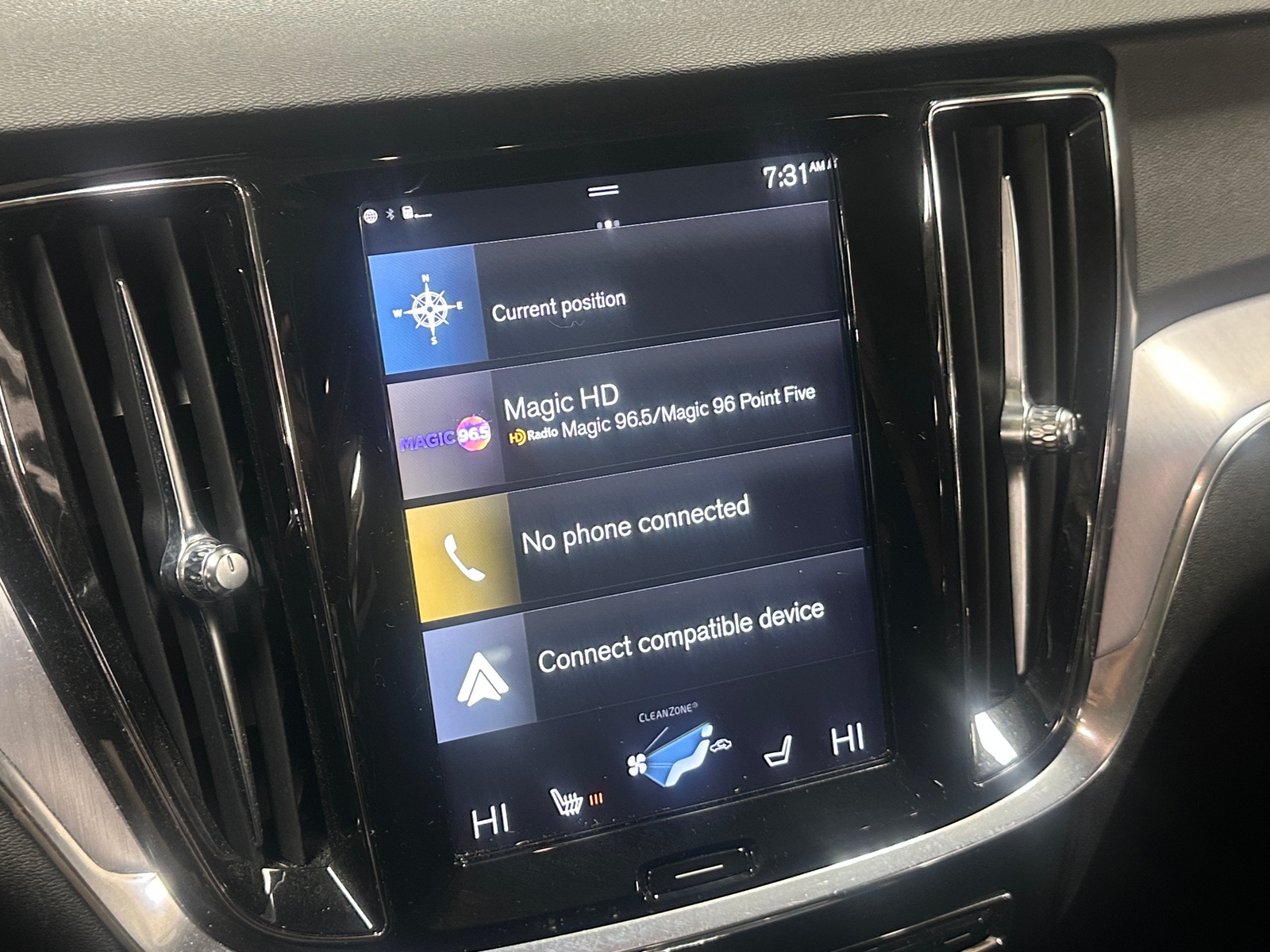 Thumbnail: 2020 Volvo V60 - 4