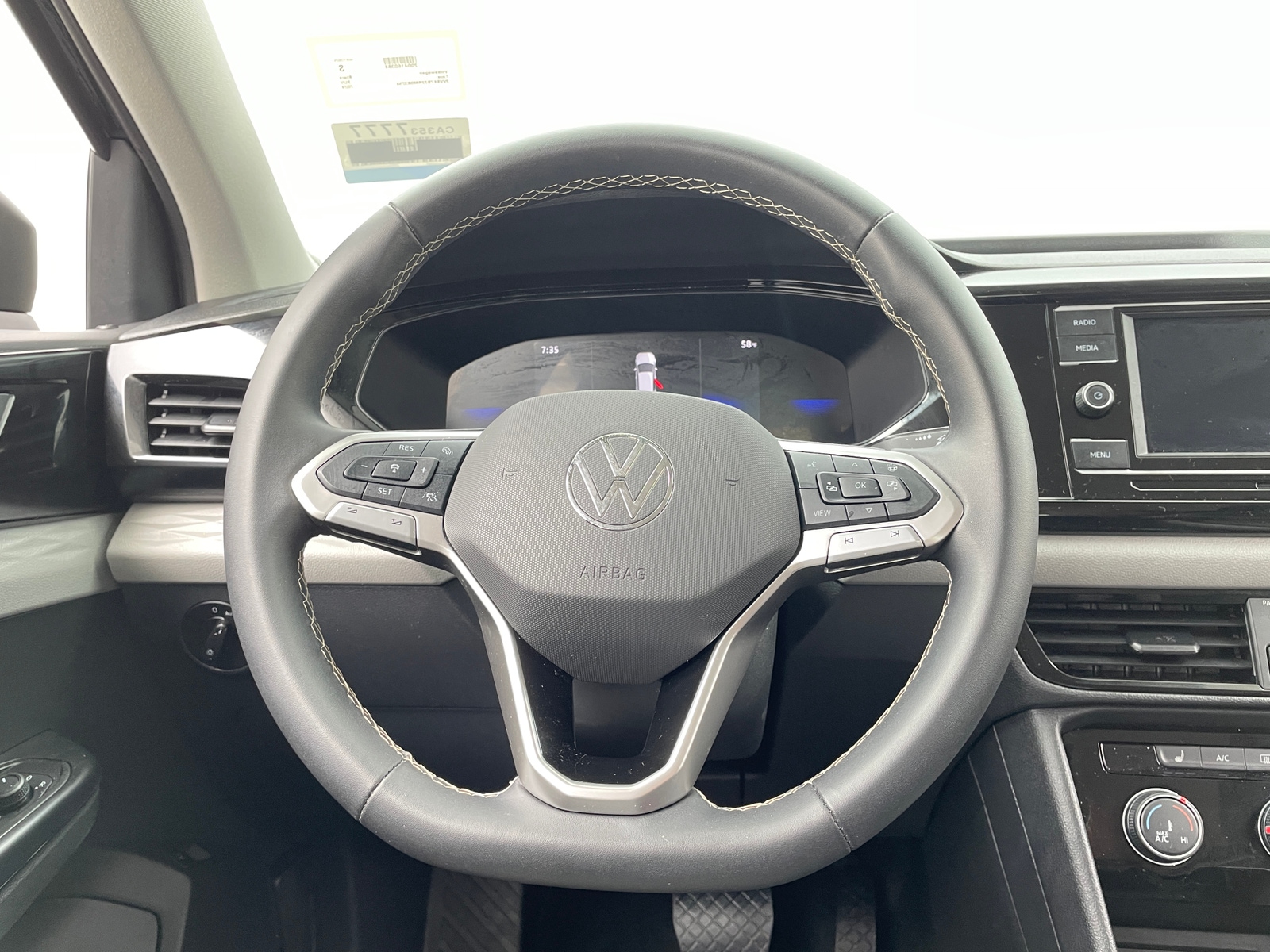 Thumbnail: 2024 Volkswagen Taos - 5